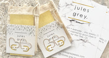 Load image into Gallery viewer, HEY GIRL HEART HOOPS - 14KMED