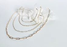 Load image into Gallery viewer, M A C K I N N O N